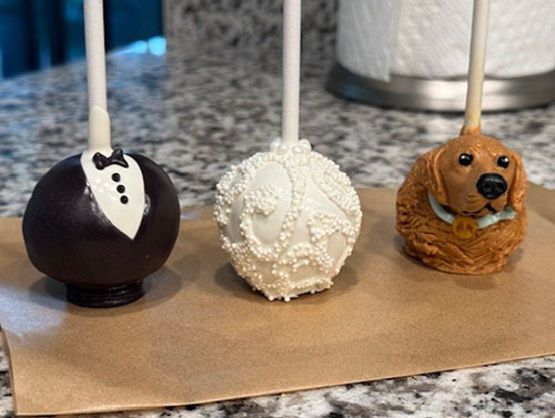 Wedding cake pops